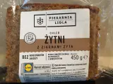 Chleb żytni razowy z ziarnami żyta i siemieniem lnianym, 227 kcal na 100g. Bez konserwantów i drożdży. Idealny na zdrową kromkę.